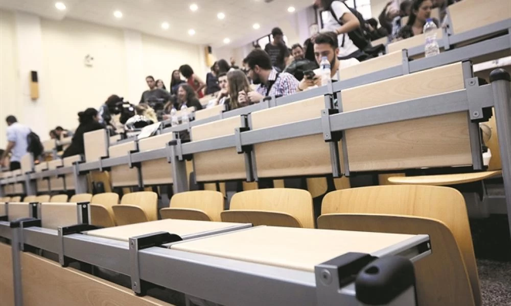 Το προφίλ των ελληνικών ΑΕΙ: Πρωταθλήτρια η Ελλάδα σε φοιτητικό πληθυσμό στην ΕΕ-Πόσοι αποφοιτούν